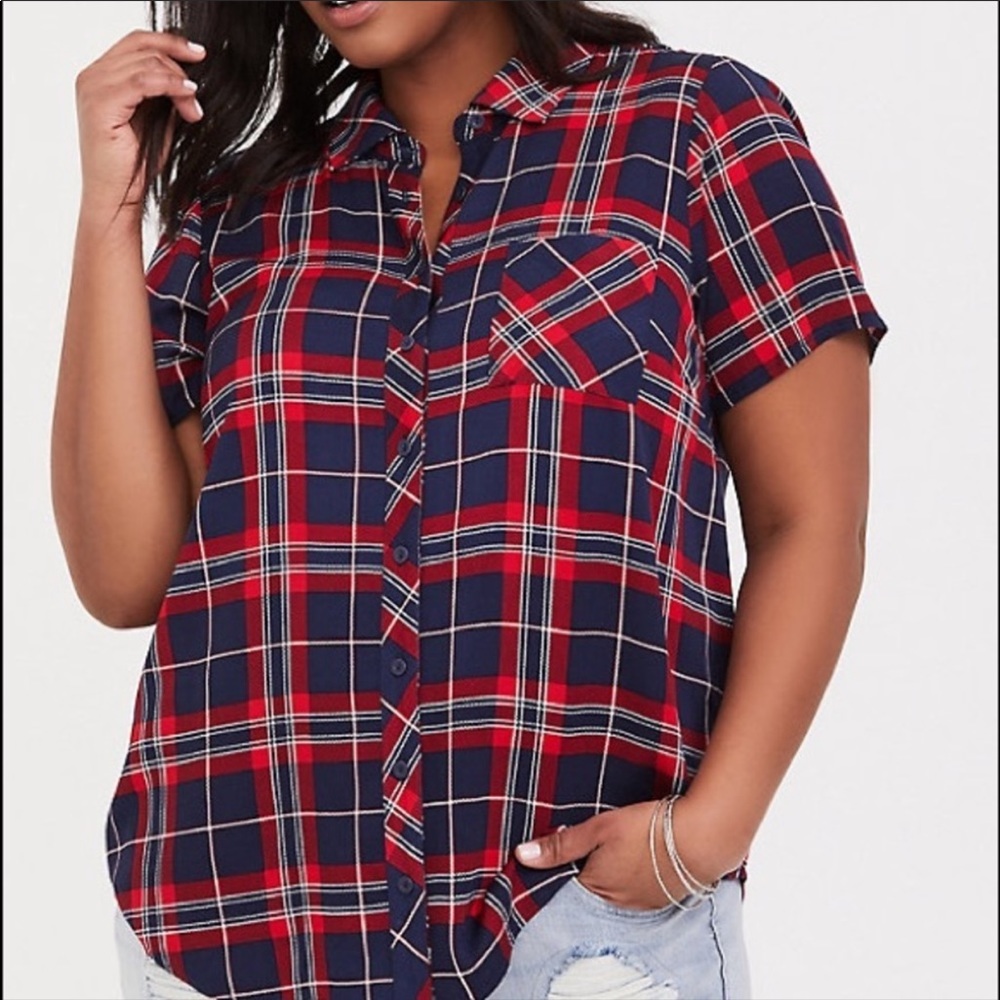 🇺🇸🆕Torrid plaid button up challis blouse